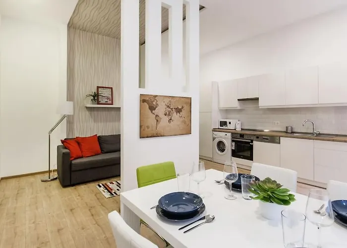 Apartamento Designer Dream In The Ruin Bar District W A/c *