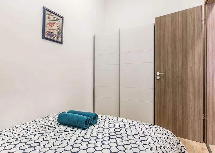 Designer Dream In The Ruin Bar District W A/c Budapešť