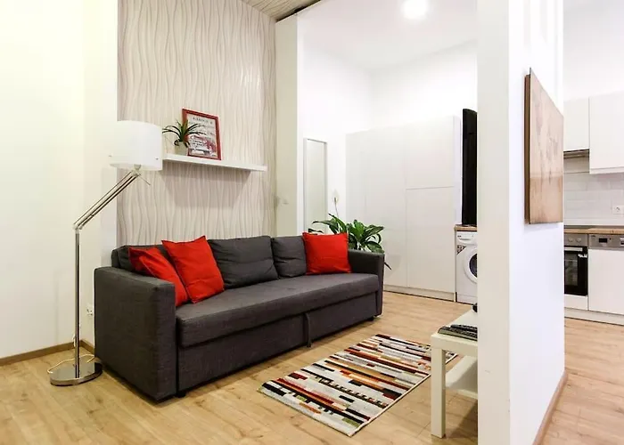 Designer Dream In The Ruin Bar District W A/c *